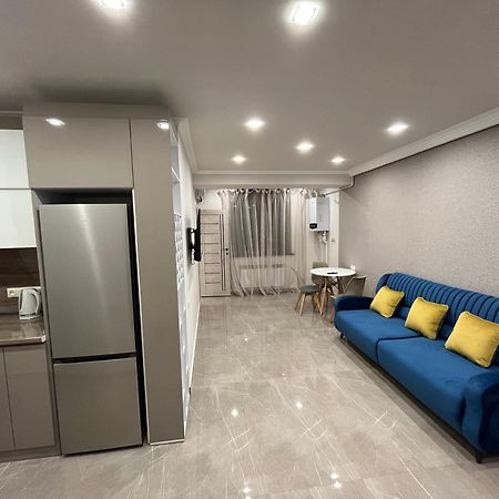 City Centre Apartment On Sakharov Square Yerevan Exterior photo